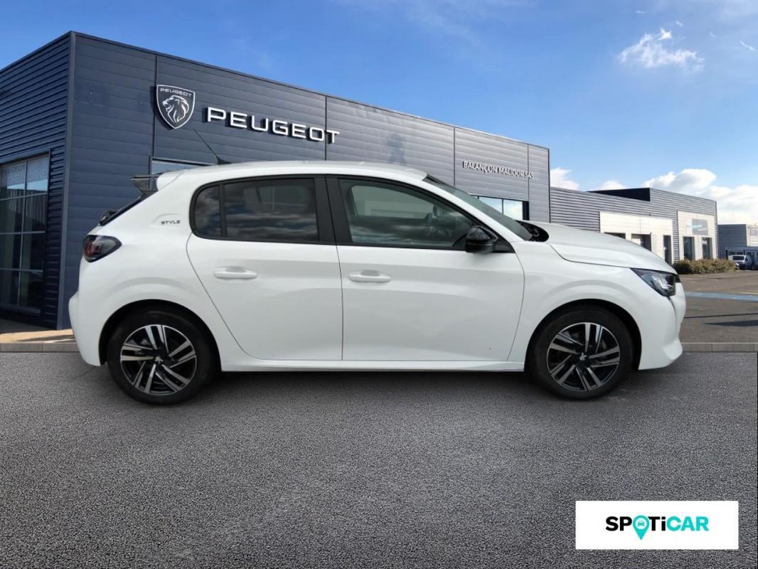 Peugeot 208 PureTech 100 S&S EAT8 Style